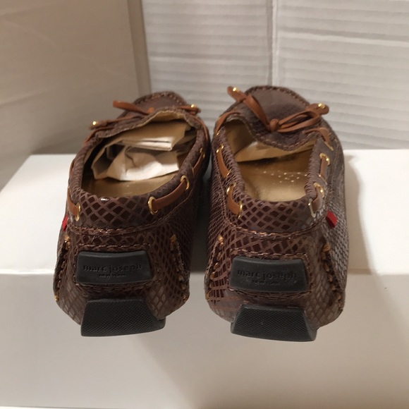 Marc Joseph snake embossed leather moccasins with leather lining and padded sole - Picture 7 of 8